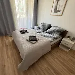 Kotlina Klodzka - Przestrzenny, Dla 6 Osob , 3 , 63 M , Balkon , Podziemny Garaz Free Appartamento Kłodzko