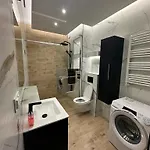Kotlina Klodzka - Przestrzenny, Dla 6 Osob , 3 , 63 M , Balkon , Podziemny Garaz Free Appartamento *