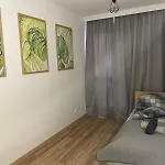 Apartment Kotlina Klodzka - Przestrzenny, Dla 6 Osob , 3 , 63 M , Balkon , Podziemny Garaz Free Klodzko