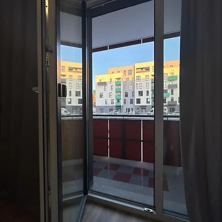 Апартаменты Kotlina Klodzka - Przestrzenny, Dla 6 Osob , 3 , 63 M , Balkon , Podziemny Garaz Free Клодзко