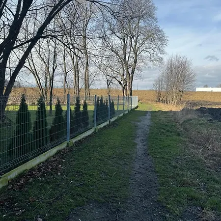 Kotlina Klodzka - Przestrzenny, Dla 6 Osob , 3 , 63 M , Balkon , Podziemny Garaz Free Апартаменты *