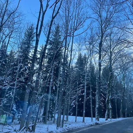 Kotlina Klodzka - Na Wylacznosc Na Letniej , 63 M , 2 Sypialnie , Salon Z Aneksem Kuchennym , Balkon , Podziemny Garaz Free Apartamento