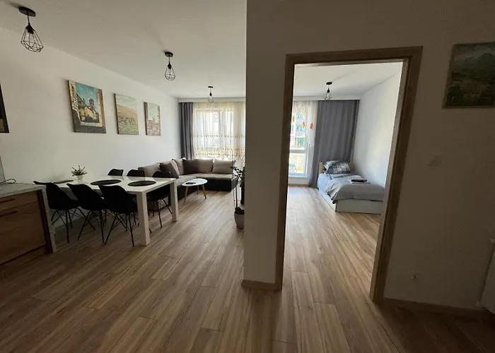 Kotlina Klodzka - Na Wylacznosc Na Letniej , 63 M , 2 Sypialnie , Salon Z Aneksem Kuchennym , Balkon , Podziemny Garaz Free Διαμέρισμα Kłodzko