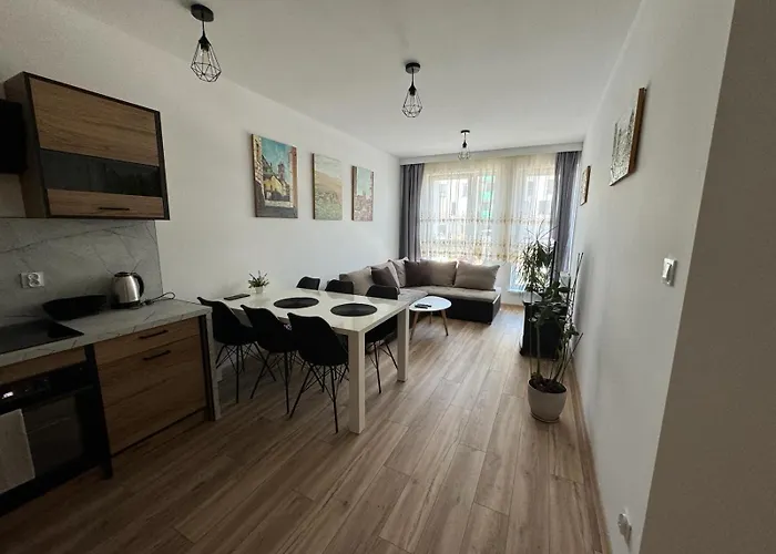 Διαμέρισμα Kotlina Klodzka - Na Wylacznosc Na Letniej , 63 M , 2 Sypialnie , Salon Z Aneksem Kuchennym , Balkon , Podziemny Garaz Free *