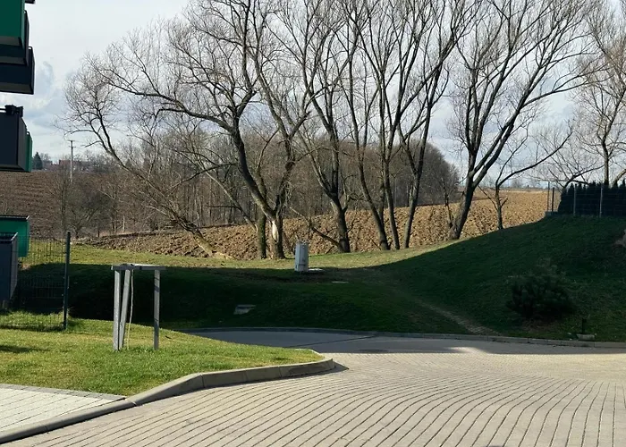 Kotlina Klodzka - Na Wylacznosc Na Letniej , 63 M , 2 Sypialnie , Salon Z Aneksem Kuchennym , Balkon , Podziemny Garaz Free * קלודז'קו