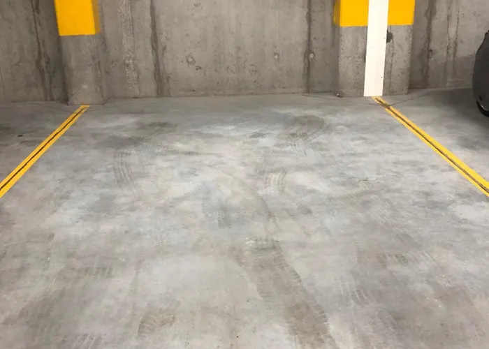 דירה Kotlina Klodzka - Na Wylacznosc Na Letniej , 63 M , 2 Sypialnie , Salon Z Aneksem Kuchennym , Balkon , Podziemny Garaz Free