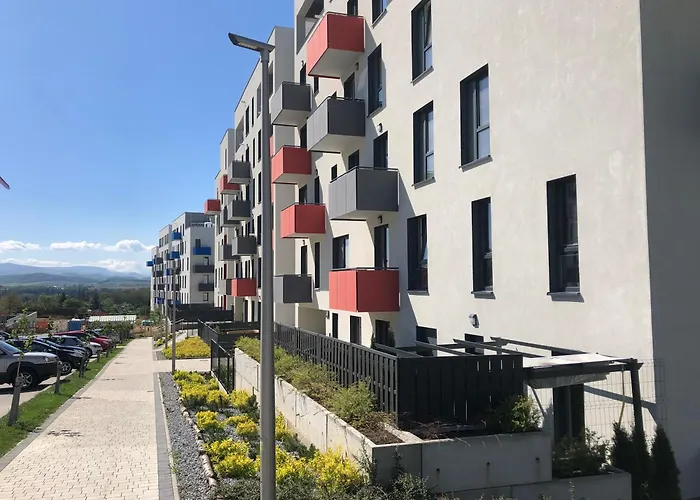 Kotlina Klodzka - Na Wylacznosc Na Letniej , 63 M , 2 Sypialnie , Salon Z Aneksem Kuchennym , Balkon , Podziemny Garaz Free * קלודז'קו