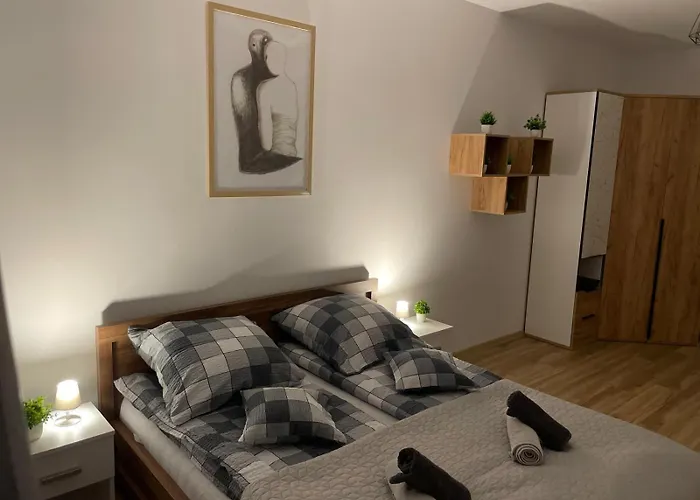 דירה Kotlina Klodzka - Na Wylacznosc Na Letniej , 63 M , 2 Sypialnie , Salon Z Aneksem Kuchennym , Balkon , Podziemny Garaz Free