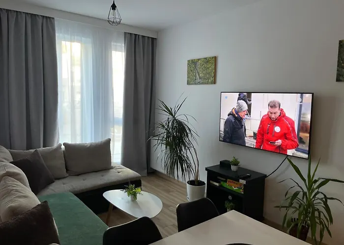 Διαμέρισμα Kotlina Klodzka - Na Wylacznosc Na Letniej , 63 M , 2 Sypialnie , Salon Z Aneksem Kuchennym , Balkon , Podziemny Garaz Free *